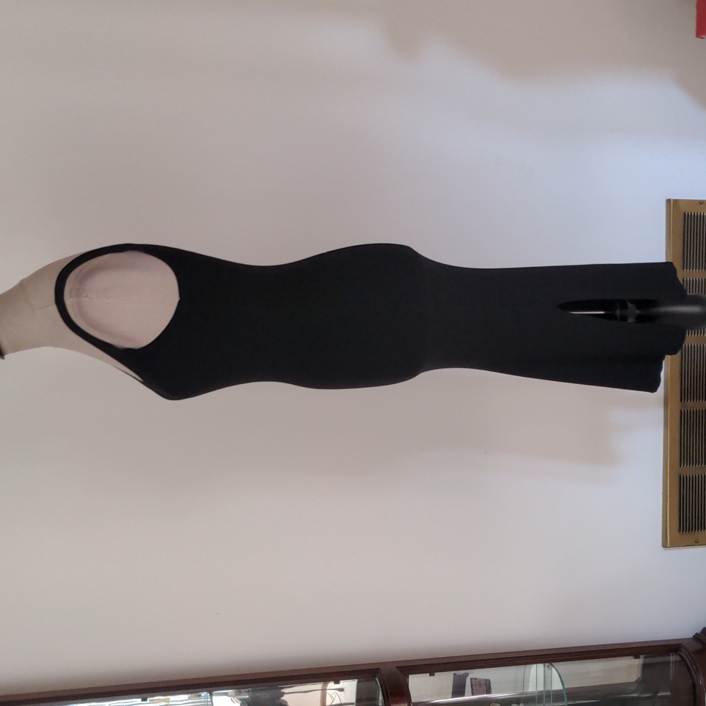 The Drop Dress - Picture 2 of 7